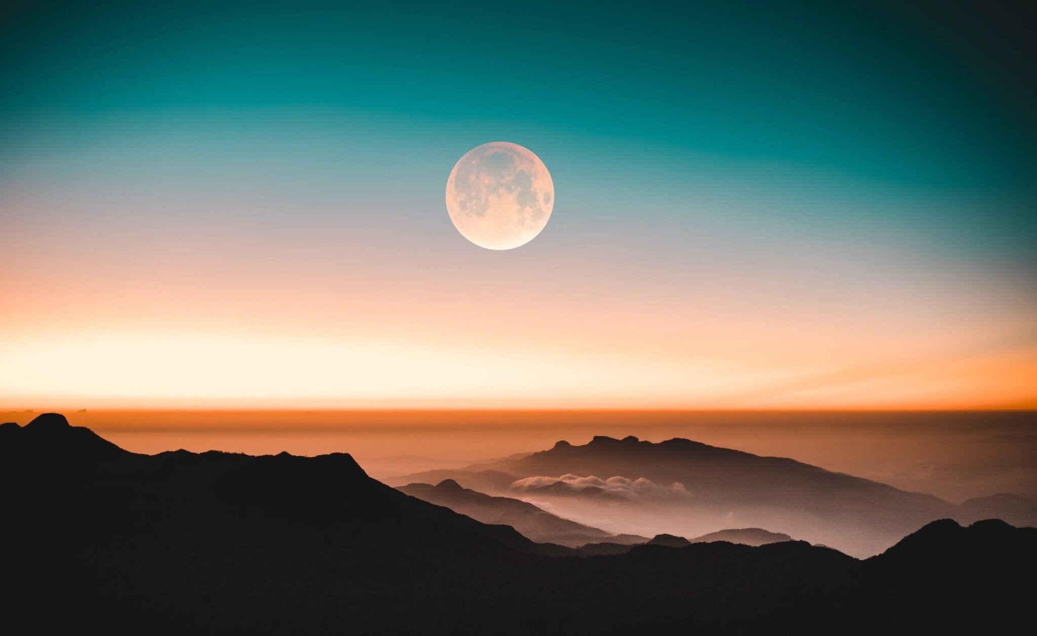 Best Camera Settings for Moon Photos - B&C Camera