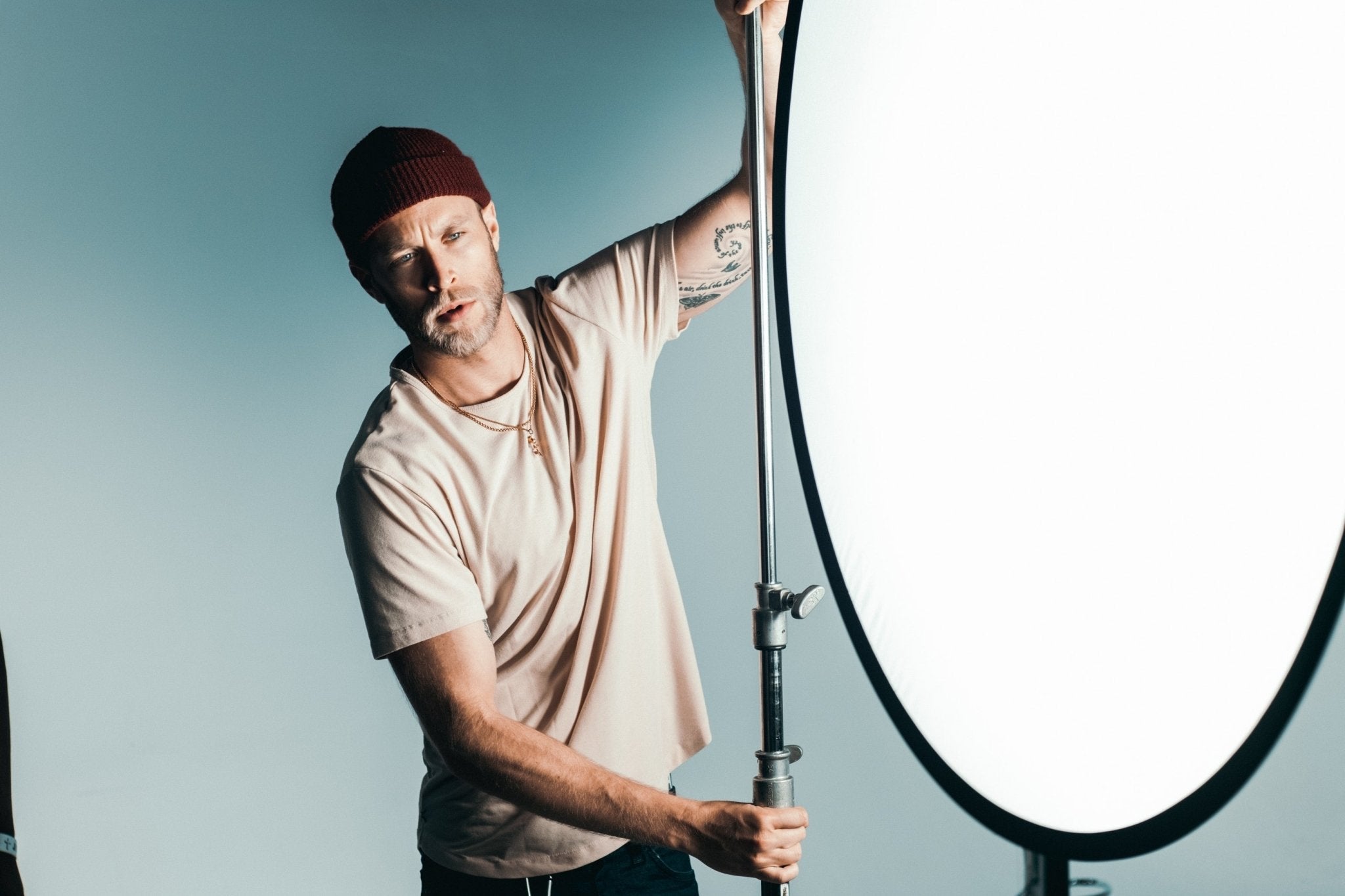 Medium Close Up: A Key Shot for Filmmakers and Photographers - B&C Camera