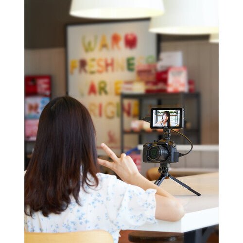 Shop Godox GM6S 5.5" 4K HDMI Ultra Bright On-Camera Monitor by Godox at B&C Camera