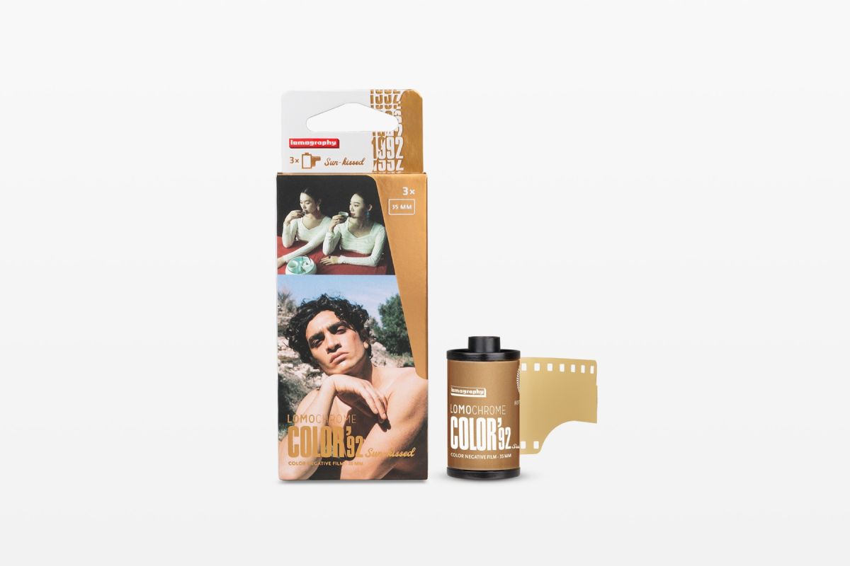 Shop Lomography LomoChrome Color ’92 Sun-kissed 35 mm ISO 400 – Pack of 3 by lomography at B&C Camera