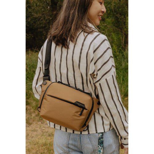 Shop Peak Design Everyday Sling 3L v2 Coyote by Peak Design at B&C Camera