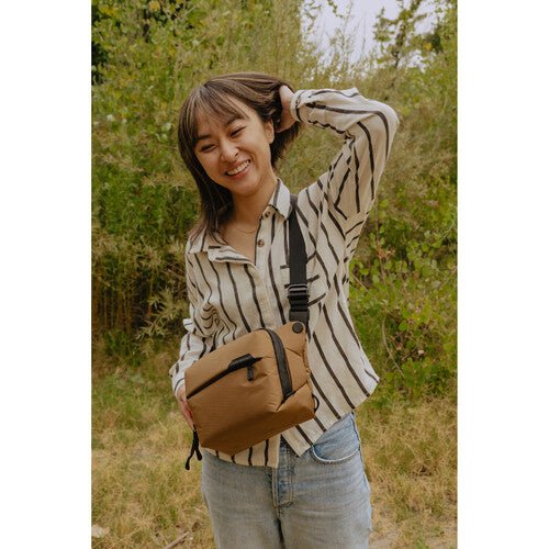 Shop Peak Design Everyday Sling 3L v2 Coyote by Peak Design at B&C Camera