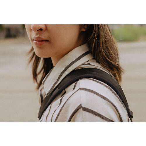 Shop Peak Design Everyday Sling 6L v2 Coyote by Peak Design at B&C Camera