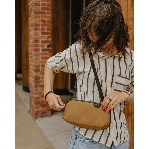 Shop Peak Design Tech Pouch Small Coyote by Peak Design at B&C Camera