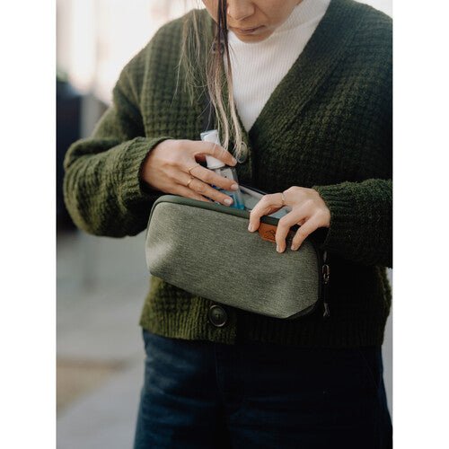 Peak Design Tech Pouch Small Sage - B&C Camera