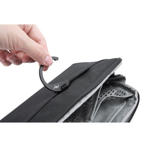 Shop Peak Design Travel Wash Pouch (Black, 1L) by Peak Design at B&C Camera