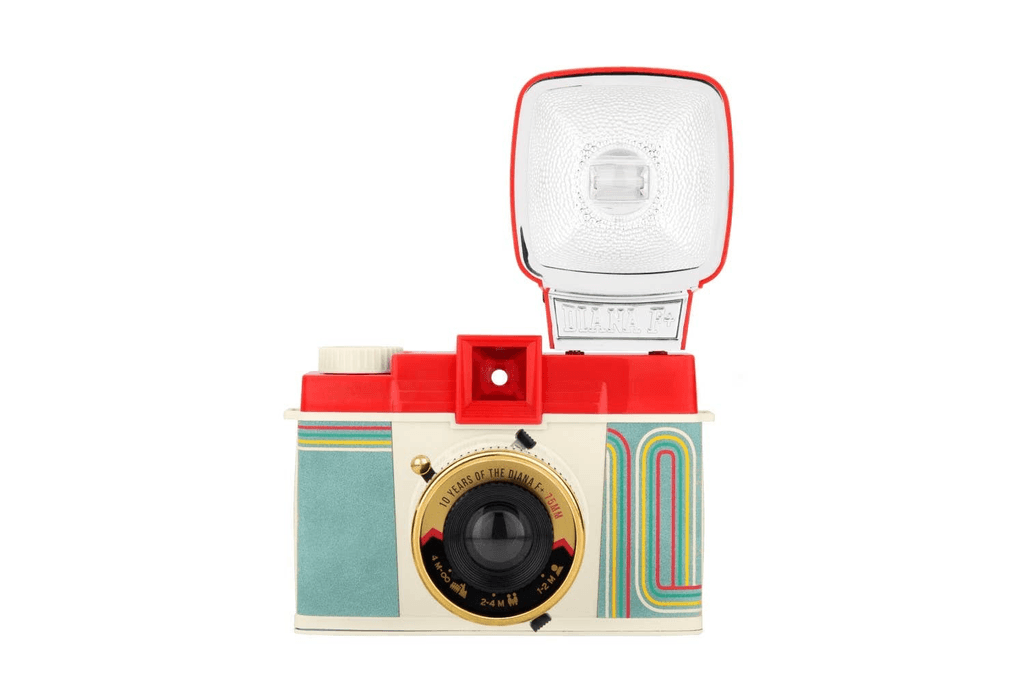 Diana F+ トイカメラ フラッシュ付き Diana F+ Medium Format Camera and Flash - 10 Years of Diana