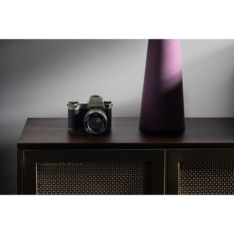 Leica SL3 Reporter Mirrorless Camera