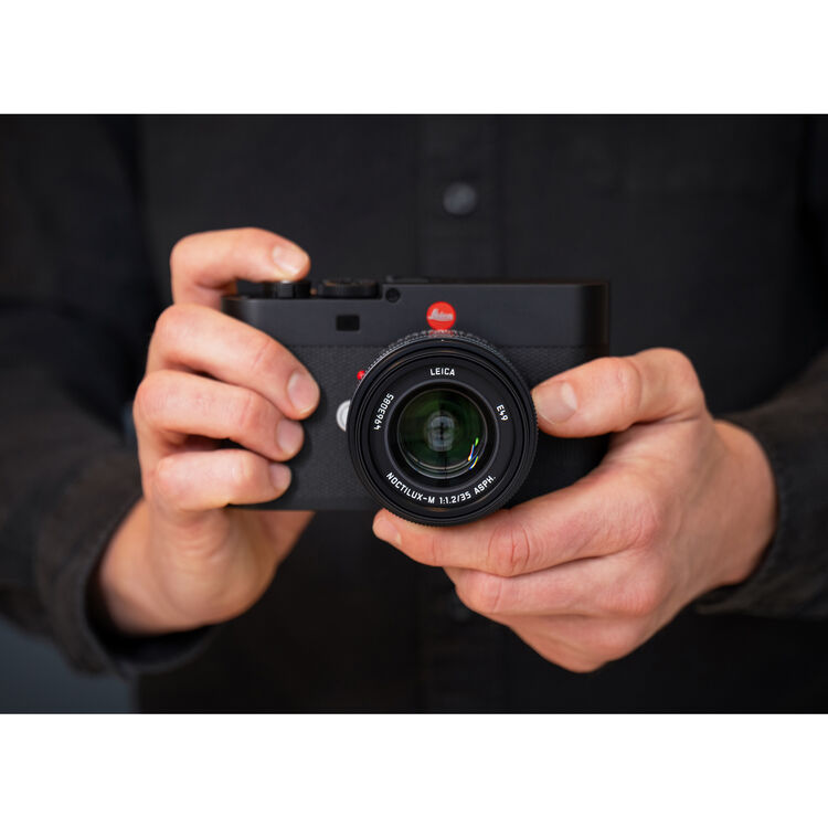 Leica Noctilux-M 35 f/1.2 ASPH.  (Black Anodized Finish)