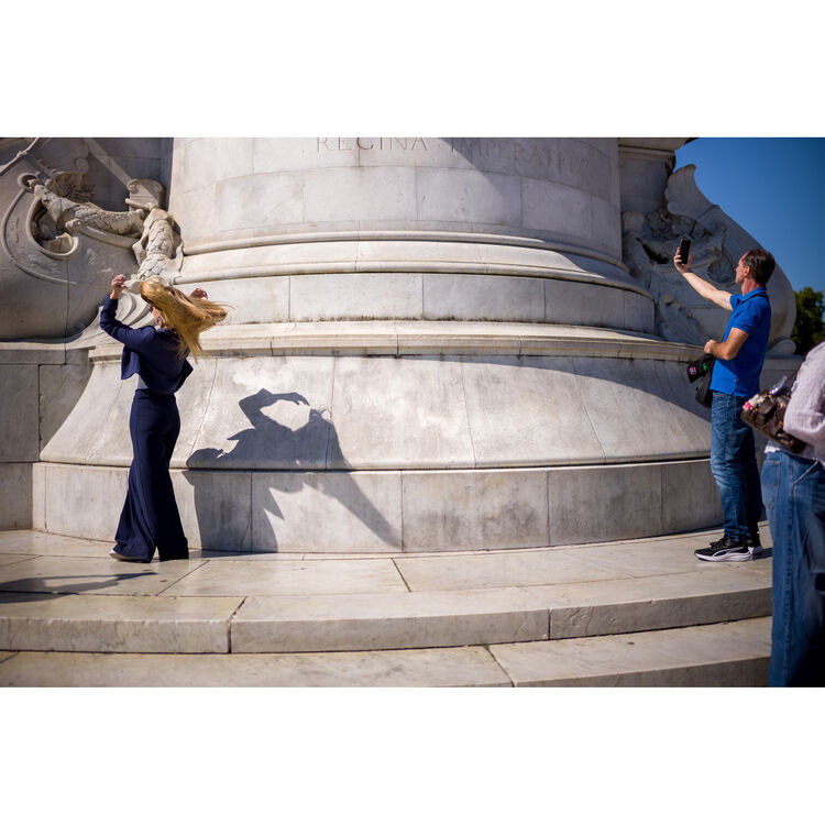 Leica Noctilux-M 35 f/1.2 ASPH.  (Black Anodized Finish)