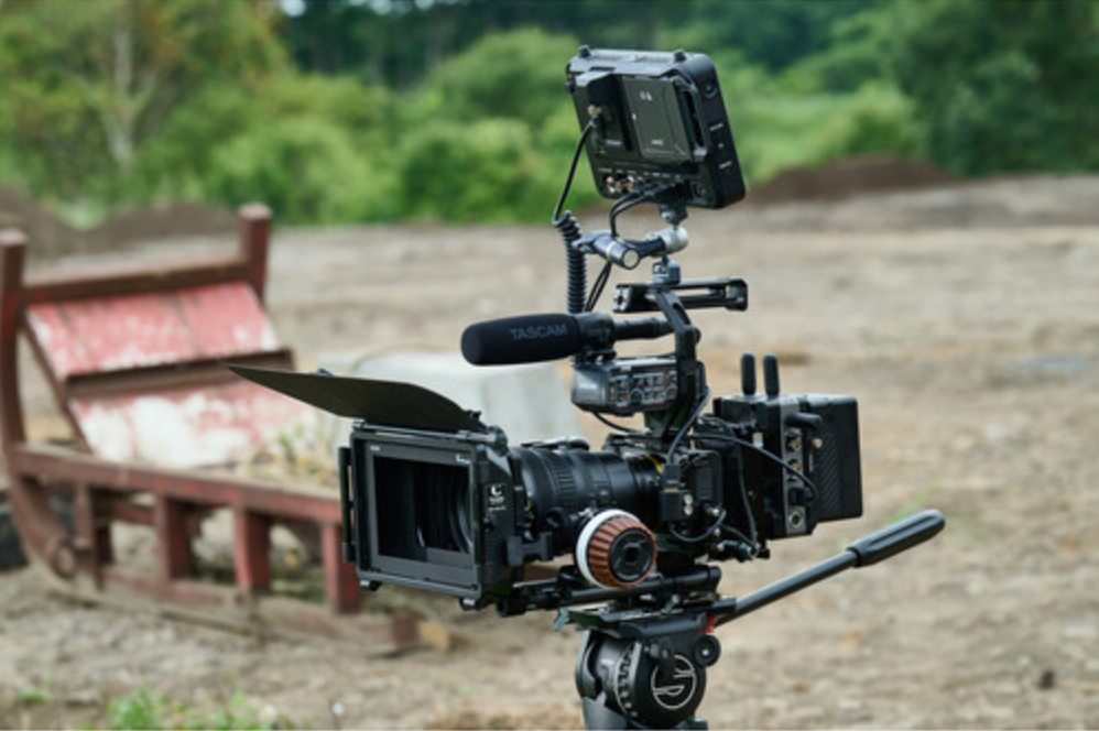 Nikon ZR Cinema Camera with 50mm f/1.4 Lens Kit