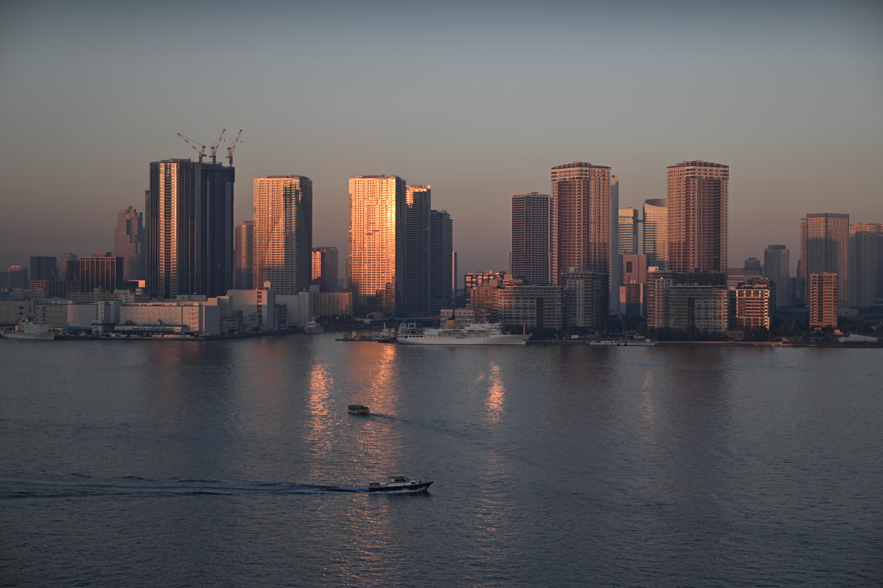 Nikon NIKKOR Z 24-105mm f/4-7.1 Lens