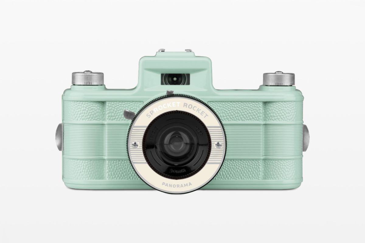 Lomography Sprocket Rocket 35 mm Panoramic Camera Mint Fusion