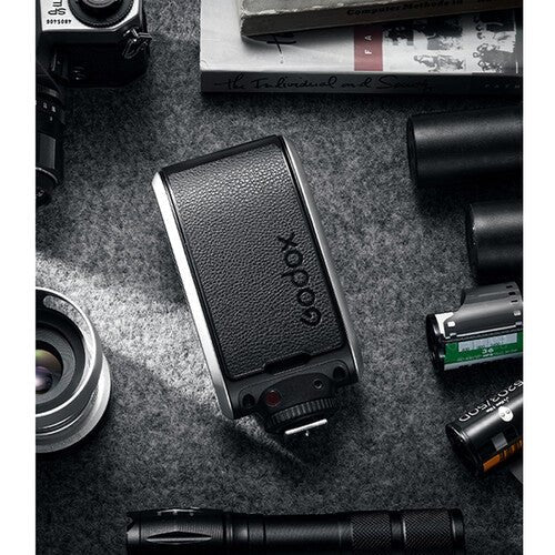 Godox Lux Senior Retro Camera Flash (Mint Green)