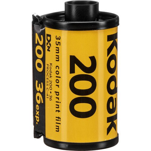 Kodak GOLD 200 Color Negative Film (35mm Roll Film, 36 Exposures, 3 - Pack) - B&C Camera