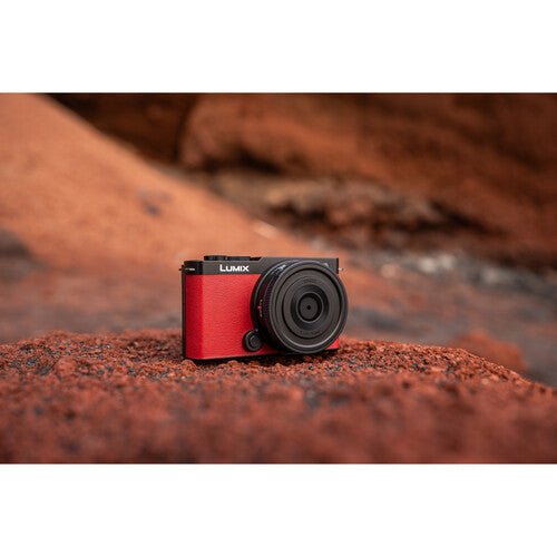 Panasonic Lumix S9 Mirrorless Camera with S 20-60mm f/3.5-5.6 Lens (Crimson Red) - B&C Camera