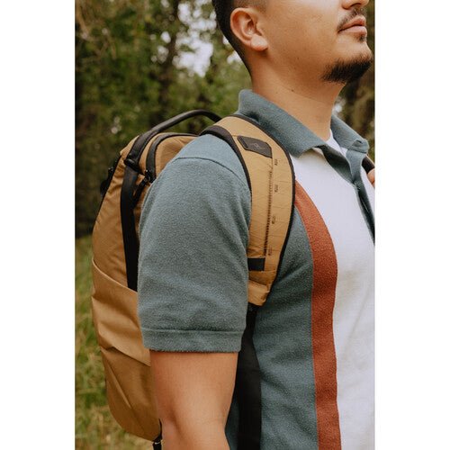 Peak Design Everyday Backpack 30L v2 Coyote - B&C Camera