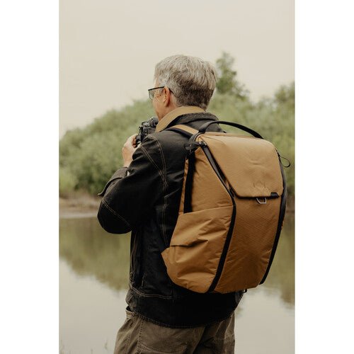 Peak Design Everyday Backpack 30L v2 Coyote - B&C Camera