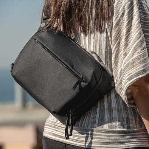 Peak Design Everyday Sling 10L v2 - Black - B&C Camera