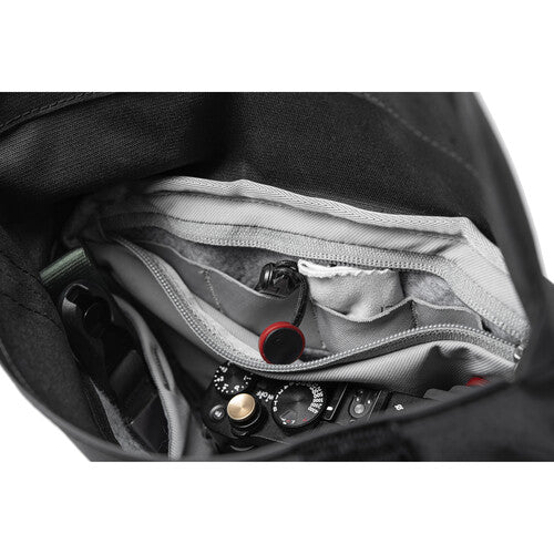 Peak Design Field Pouch v2 (Black) - B&C Camera