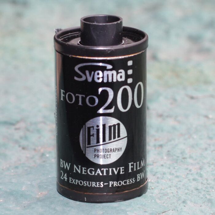 Film Photography Project Svema Foto 200 Black & White Film - ISO 200 (35mm) (24 Exposures) (1 Roll)