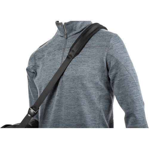 Thinktank SpeedTop 10 - Graphite - B&C Camera