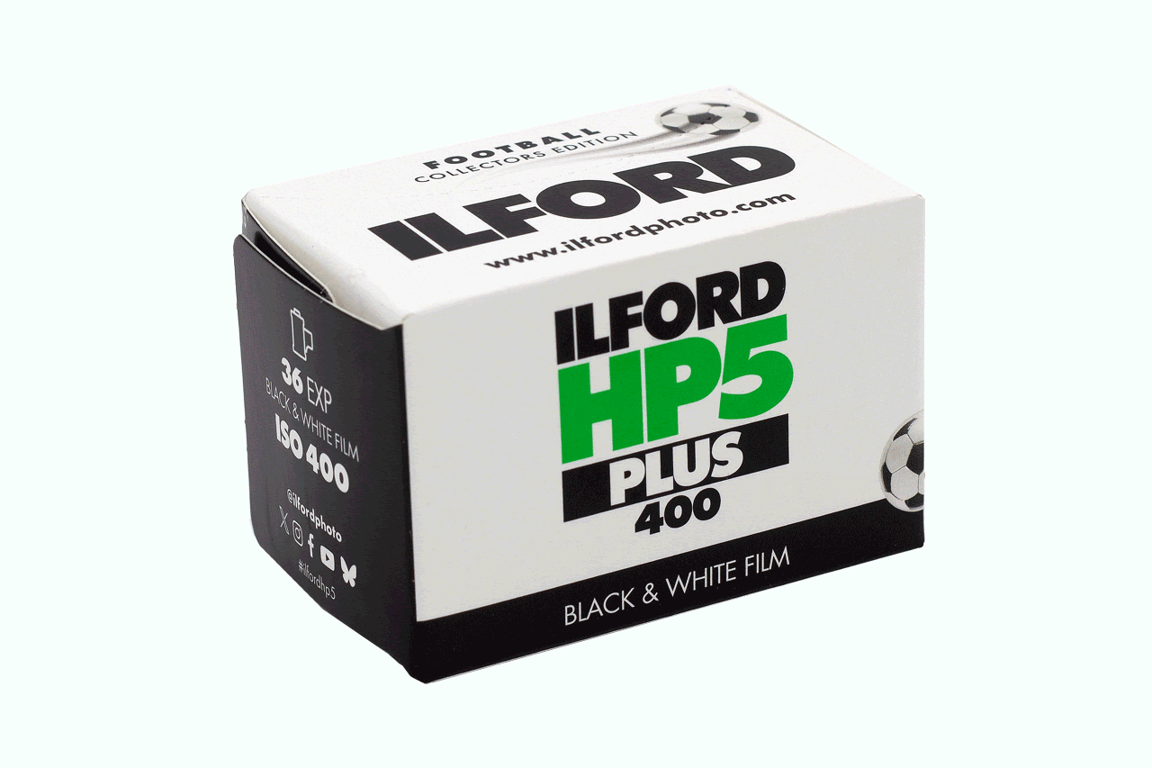 ILFORD HP5+ 135 36exp. (Football Collectors Edition)