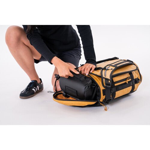 WANDRD CARRYALL Duffel 30L Dallol Yellow - B&C Camera