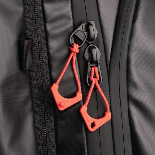 WANDRD WORRYLESS Zipper Puller Red - B&C Camera