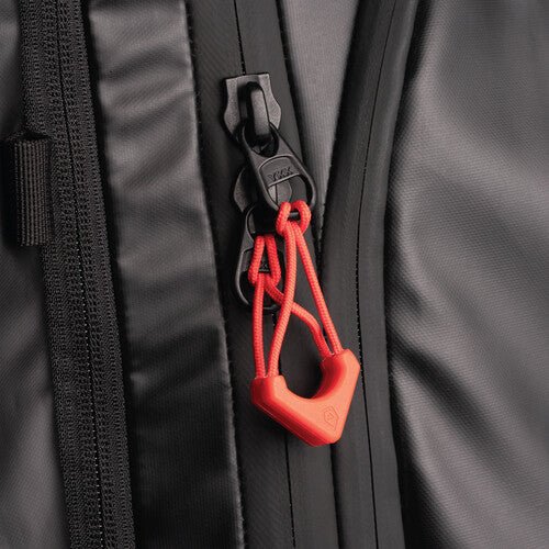 WANDRD WORRYLESS Zipper Puller Red - B&C Camera