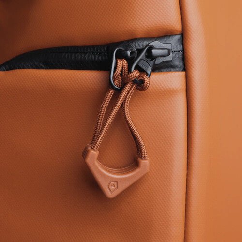 WANDRD WORRYLESS Zipper Puller Sedona Orange - B&C Camera