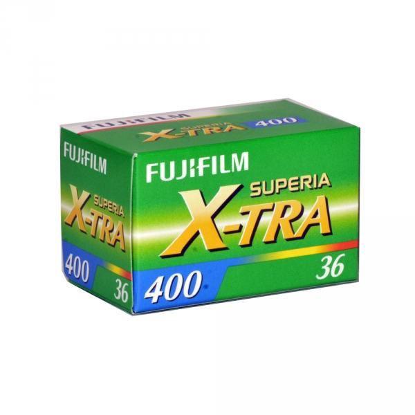 FUJIFILM Fujicolor Superia X-TRA 400 Color Negative Film (35mm Roll Film, 36 Exposures)