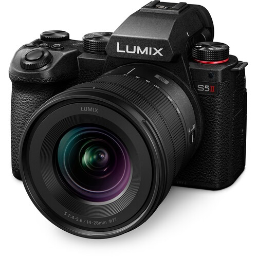 Panasonic LUMIX 14-28mm F4-5.6 Lens