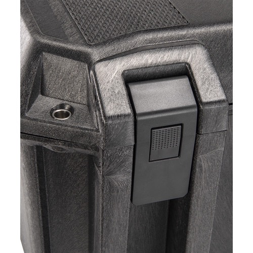 Pelican Vault V550 Standard Equipment Case with Foam Insert (Black)