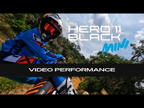 GoPro HERO 11 Black Moto Vlog Bundle