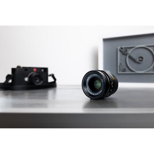 Leica Summicron -M 28 f/2 ASPH (Black Anodized) - B&C Camera