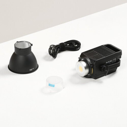 Nanlite FS-200B Bi-Color LED Monolight - B&C Camera