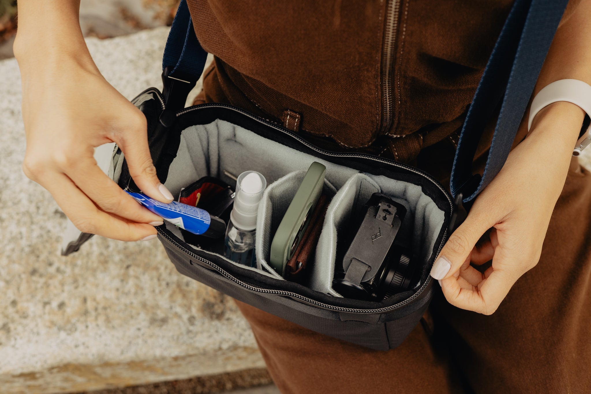Camera cube small Clearance