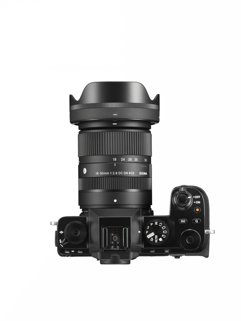 Shop SIGMA 18-50mm F2.8 DC DN|Contemporary for FUJIFILM X Mount Lens by Sigma at B&C Camera