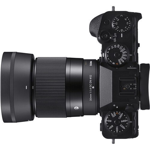 Sigma 30mm f/1.4 DC DN Contemporary Lens for FUJIFILM X by Sigma 30mm f/1.4 DC DN Contemporary Lens for FUJIFILM X by
