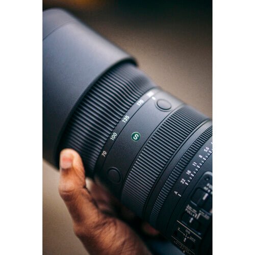 Sigma AF 70-200mm f/2.8 DG DN OS (S) - Sony E-Mount - B&C Camera