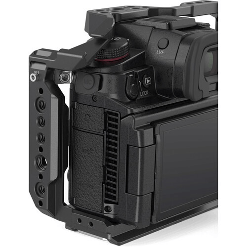 Shop SmallRig Full Camera Cage for Panasonic Lumix GH6 by SmallRig at B&C Camera
